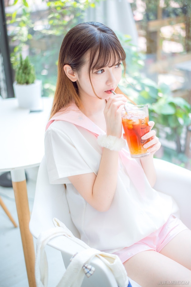 “铛铛铛~”
